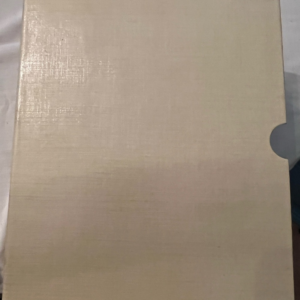 Hallmark Reflect Remember Reminisce 3-Binder 4x6 Photo Album Library - Picture 2 of 9